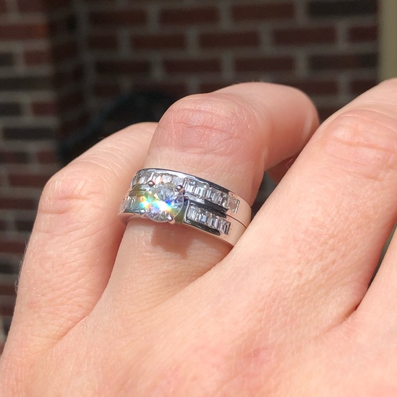 14k 2.00ct Diamond Ring - Picture 4 of 8